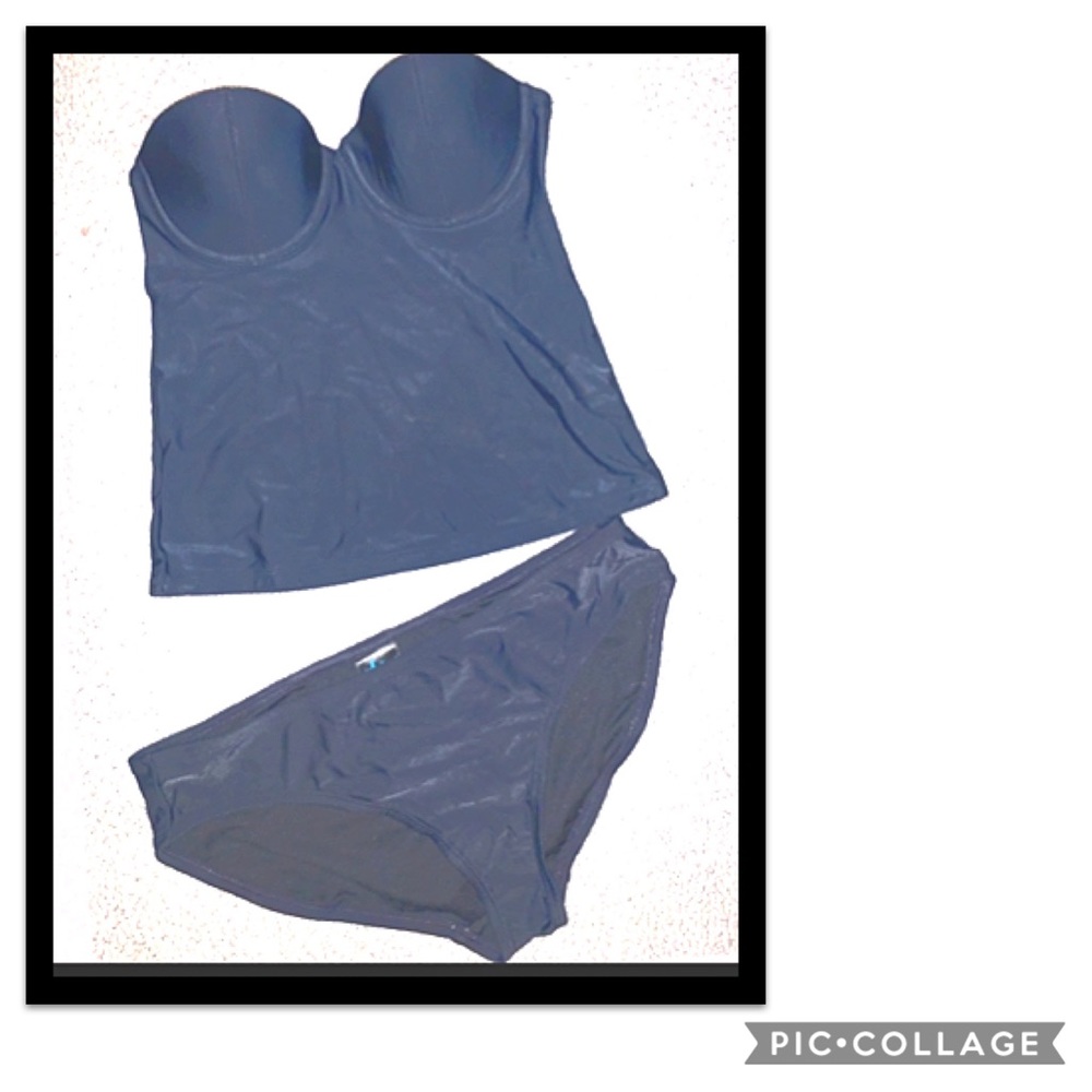 Cute swimsuit!